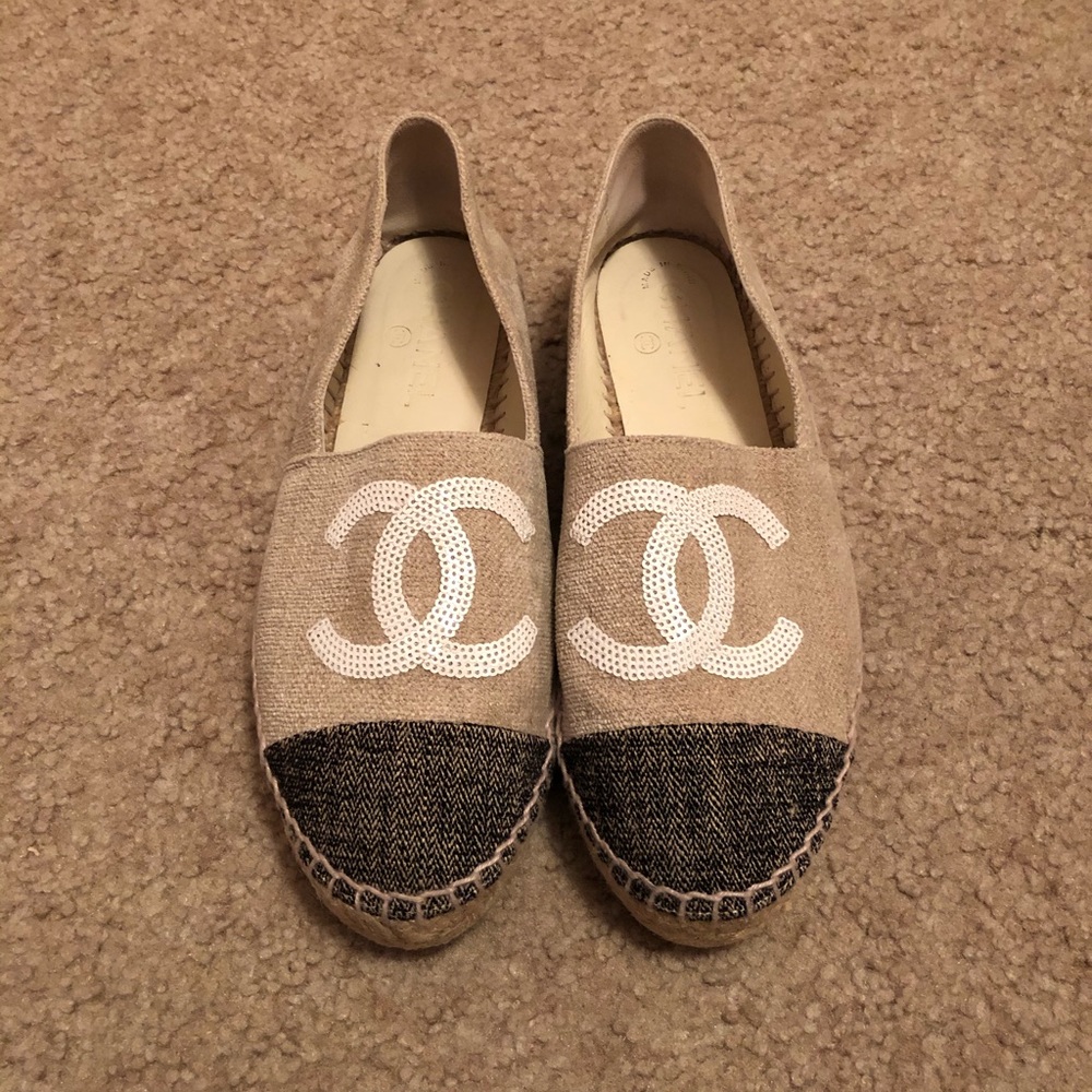 Chanel white sequin espadrilles 38